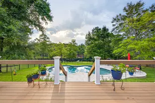 4036 Lakeview Dr, Crestview, FL 32539 - Photo 2