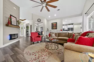 4036 Lakeview Dr, Crestview, FL 32539 - Photo 16