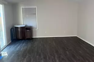 2363 Susan Dr, Crestview, FL 32536 - Photo 8