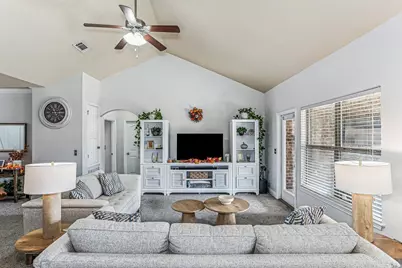 405 Pendo Place, Crestview, FL 32536 - Photo 8