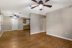 400 31st St, Niceville, FL 32578 - Photo 6