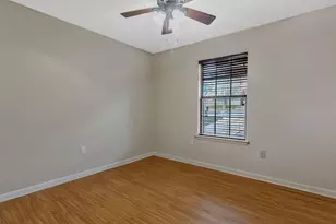 400 31st St, Niceville, FL 32578 - Photo 10