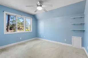 1009 E Troon Dr E, Niceville, FL 32578 - Photo 68