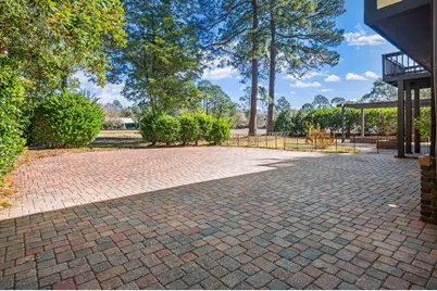 1009 E Troon Drive E, Niceville, FL 32578 - Photo 94