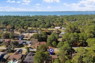 1009 E Troon Dr E, Niceville, FL 32578 - Photo 106