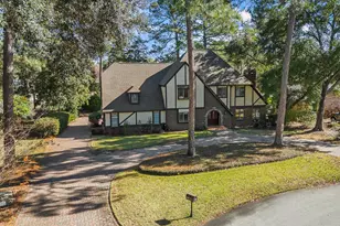 1009 E Troon Dr E, Niceville, FL 32578 - Photo 10