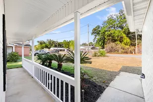 140 Harding Rd, Niceville, FL 32578 - Photo 4