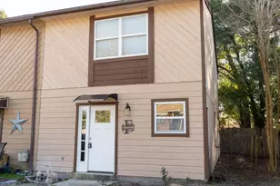 208 SE Third Southeast Street SE, Fort Walton Beach, FL 32548 - Photo 2