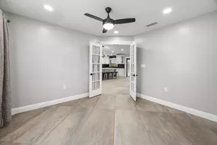 633 NE Merioneth Dr NE, Fort Walton Beach, FL 32547 - Photo 14