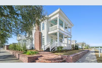 165 Staggerbush Street, Freeport, FL 32439 - Photo 2