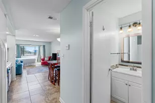 7453 Sunset Harbor Dr, Navarre, FL 32566 - Photo 4