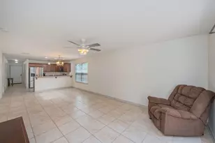 407 Eisenhower Dr, Crestview, FL 32539 - Photo 8