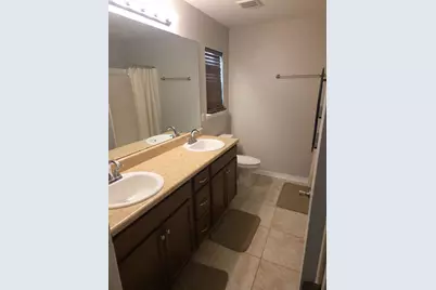 407 Eisenhower Drive, Crestview, FL 32539 - Photo 8