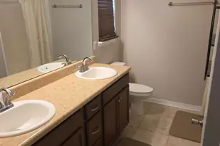 407 Eisenhower Dr, Crestview, FL 32539 - Photo 8