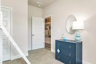 8134 Fox Hunt Dr, Milton, FL 32583 - Photo 12