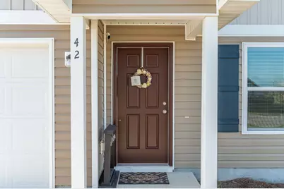 42 E Lockwood Way E, Defuniak Springs, FL 32435 - Photo 4