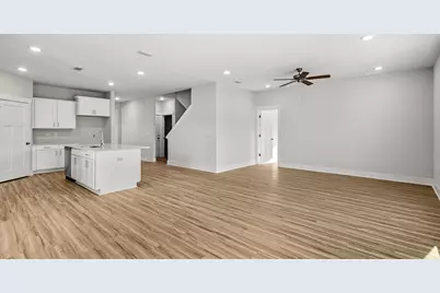 8127 Fox Hunt Drive, Milton, FL 32583 - Photo 6