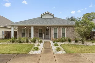 33 8th Ave, Shalimar, FL 32579 - Photo 2