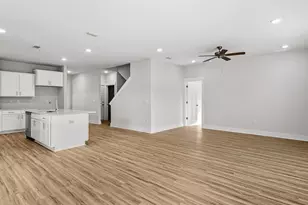 5905 Pelagic Dr, Milton, FL 32583 - Photo 6