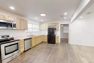 1202 Sunshine Dr, Crestview, FL 32539 - Photo 4