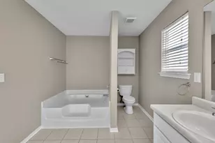 722 Marsh Harbor Dr, Mary Esther, FL 32569 - Photo 30