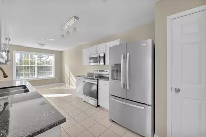 722 Marsh Harbor Drive, Mary Esther, FL 32569 - Photo 14