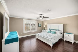 337 Louise Cir, Destin, FL 32541 - Photo 18