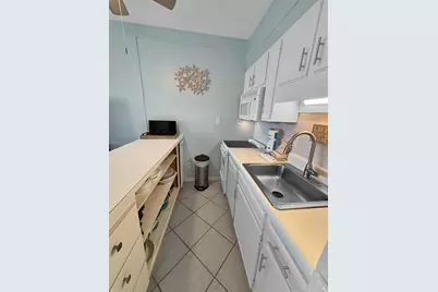 1030 E Highway 98 E #UNIT 09, Destin, FL 32541 - Photo 8