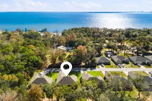 109 Spruce St, Freeport, FL 32439 - Photo 2