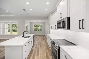 109 Spruce St, Freeport, FL 32439 - Photo 8