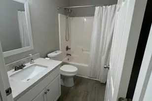 9726 Parker Lake Cir, Navarre, FL 32566 - Photo 24