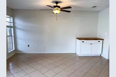 637 Virginia Oak Court, Fort Walton Beach, FL 32548 - Photo 4