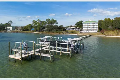 1409 W Highway 98 Highway W #202, Mary Esther, FL 32569 - Photo 36
