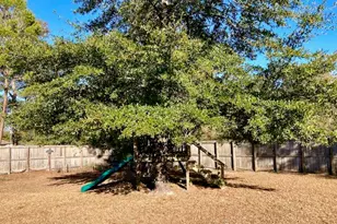 1192 Oakwood Lakes Blvd, Defuniak Springs, FL 32433 - Photo 52