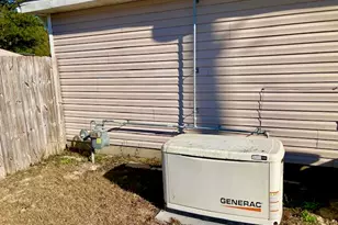 1192 Oakwood Lakes Blvd, Defuniak Springs, FL 32433 - Photo 6