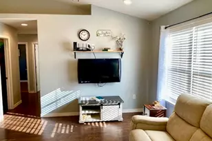 1192 Oakwood Lakes Blvd, Defuniak Springs, FL 32433 - Photo 8