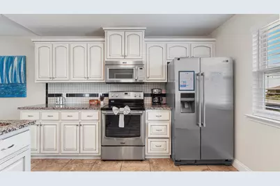 7109 S Lagoon Drive S, Panama City Beach, FL 32408 - Photo 8