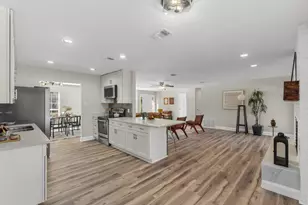 6059 Blueberry Ln, Crestview, FL 32536 - Photo 1