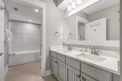 9100 Baytowne Wharf Blvd #558, Miramar Beach, FL 32550 - Photo 18