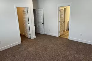 157 Blooming Cv, Crestview, FL 32539 - Photo 8