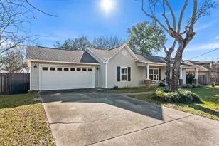 7867 Pleasant Oak Ave, Navarre, FL 32566 - Photo 8