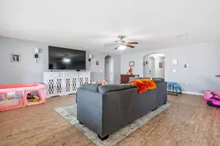 3015 Raven Ln, Crestview, FL 32539 - Photo 10