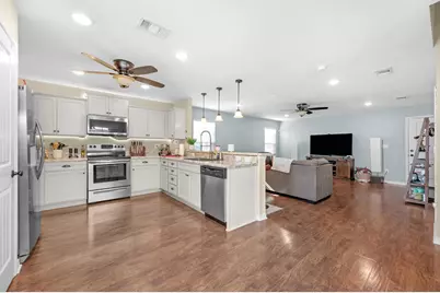 416 Eisenhower Drive, Crestview, FL 32539 - Photo 6