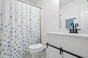 327 John King Rd, Crestview, FL 32539 - Photo 22