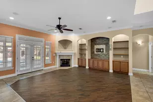 325 Greenwood Way, Niceville, FL 32578 - Photo 8