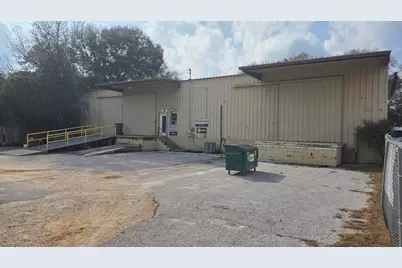 144 Air Force Street, Fort Walton Beach, FL 32547 - Photo 1