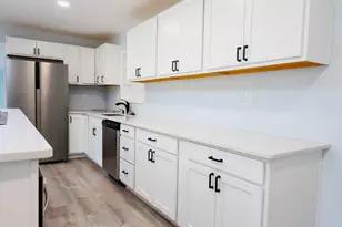 155 Rainbow Dr, Fort Walton Beach, FL 32548 - Photo 8