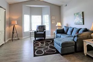 1501 N Partin Dr N, Niceville, FL 32578 - Photo 4