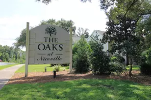 1501 N Partin Dr N, Niceville, FL 32578 - Photo 2