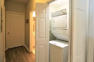 1501 N Partin Dr N, Niceville, FL 32578 - Photo 14